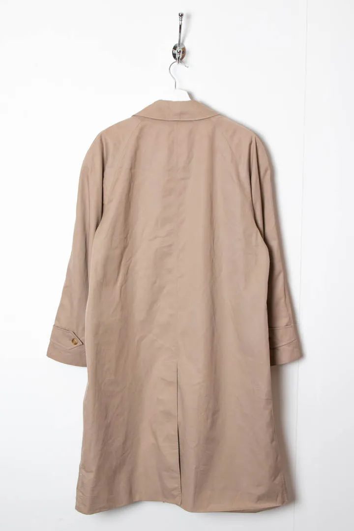 Burberry Trench Coat (M)