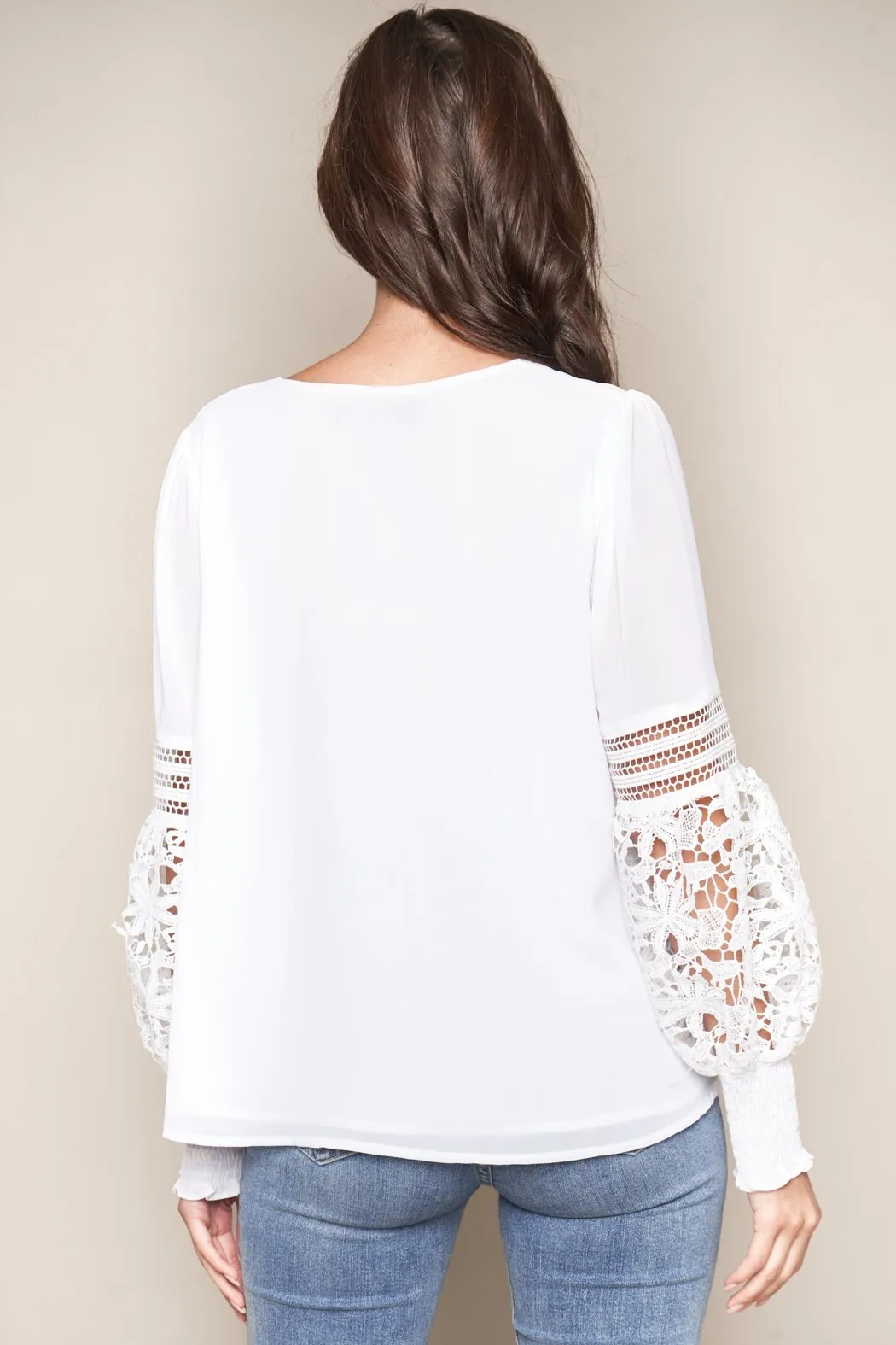 Ciena Lace Sleeve Blouse