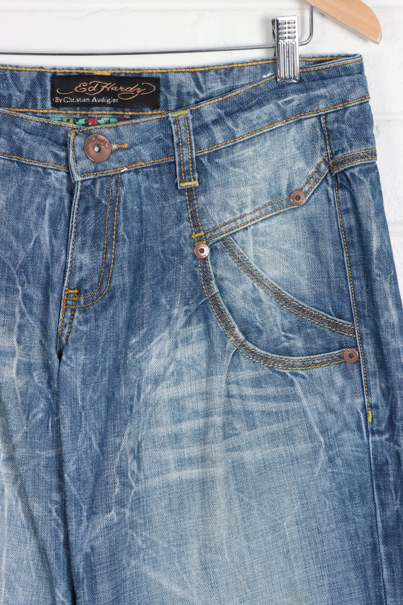 ED HARDY by Christian Audigier Y2K Low Rise Heavy Wash Jeans (31)