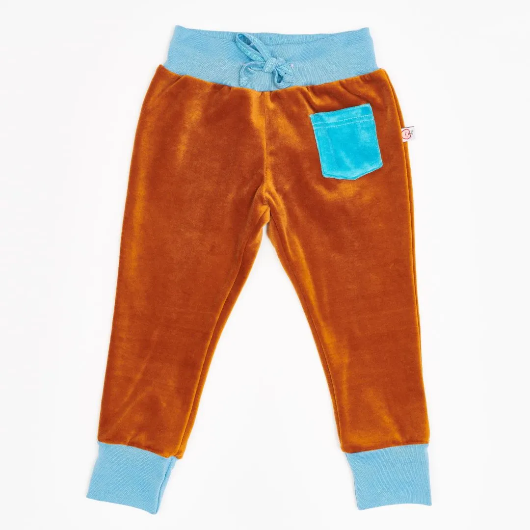 Girls sweatpants "Nicki Caramel | Nicki Pagoda Blue" - 100% organic cotton