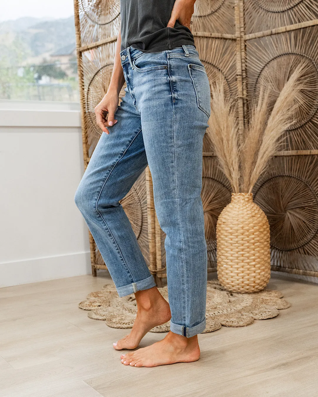 NEW! Judy Blue Evalina Roll Hem Boyfriend Jeans