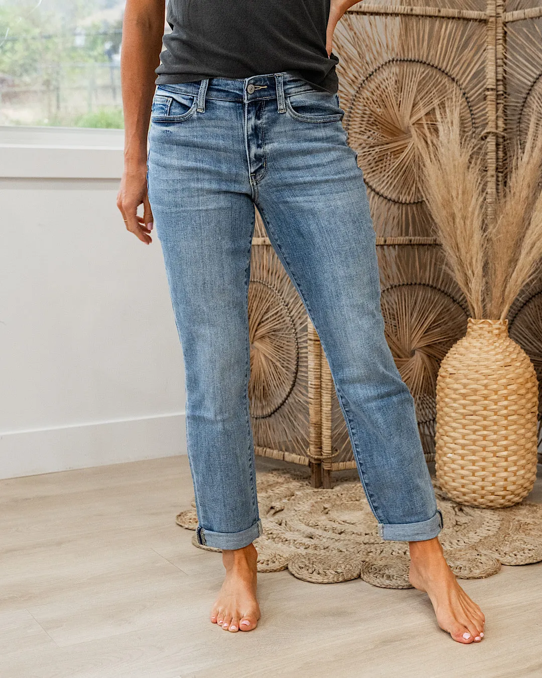 NEW! Judy Blue Evalina Roll Hem Boyfriend Jeans