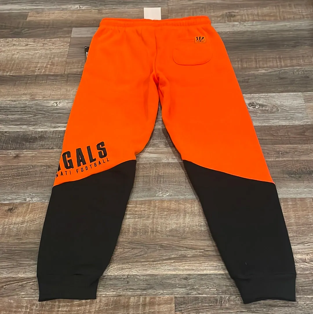 NFL Team NWT Cincinnati Bengals Sweatpant Youth Jogger pants size Large