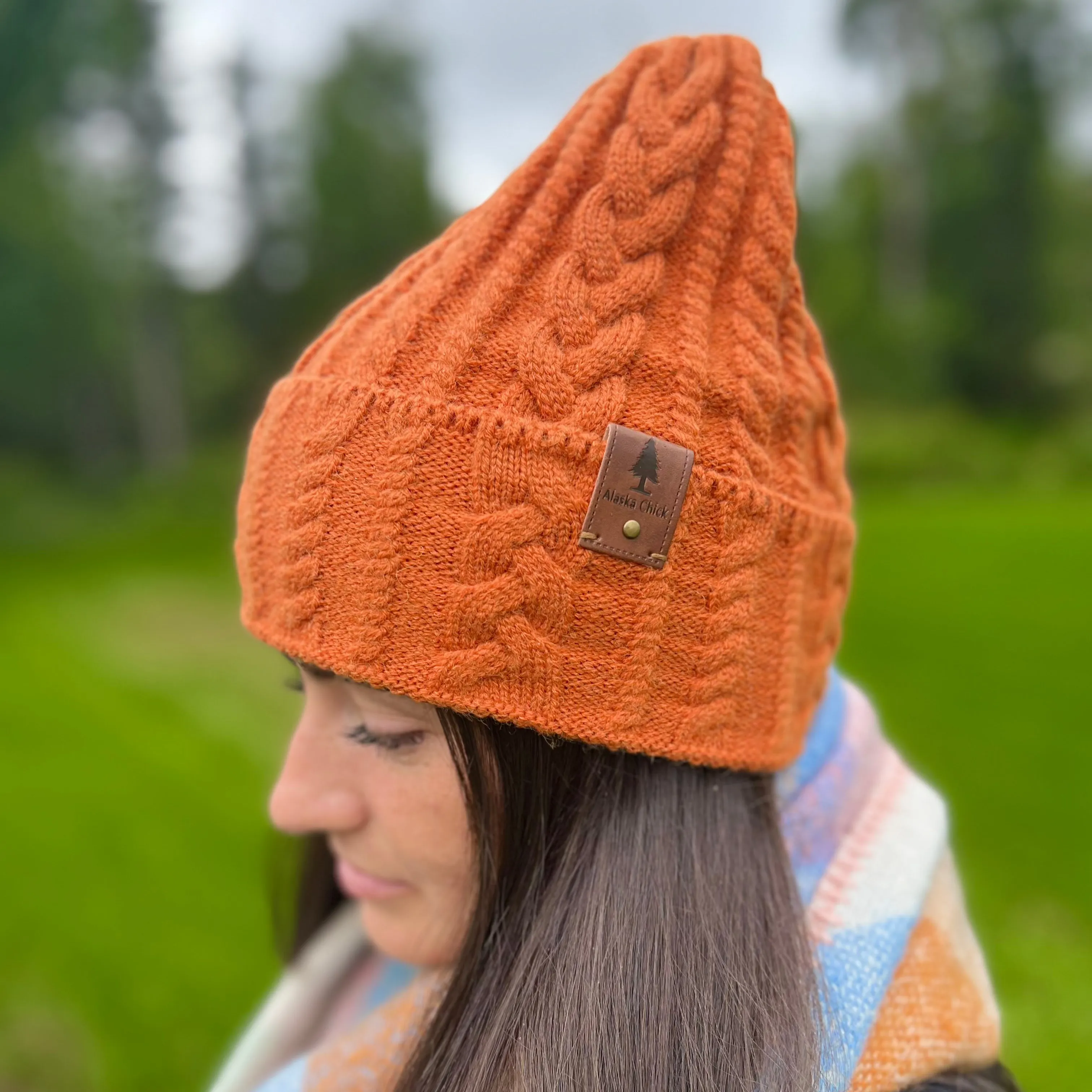 Single Tree Cable Knit Beanie