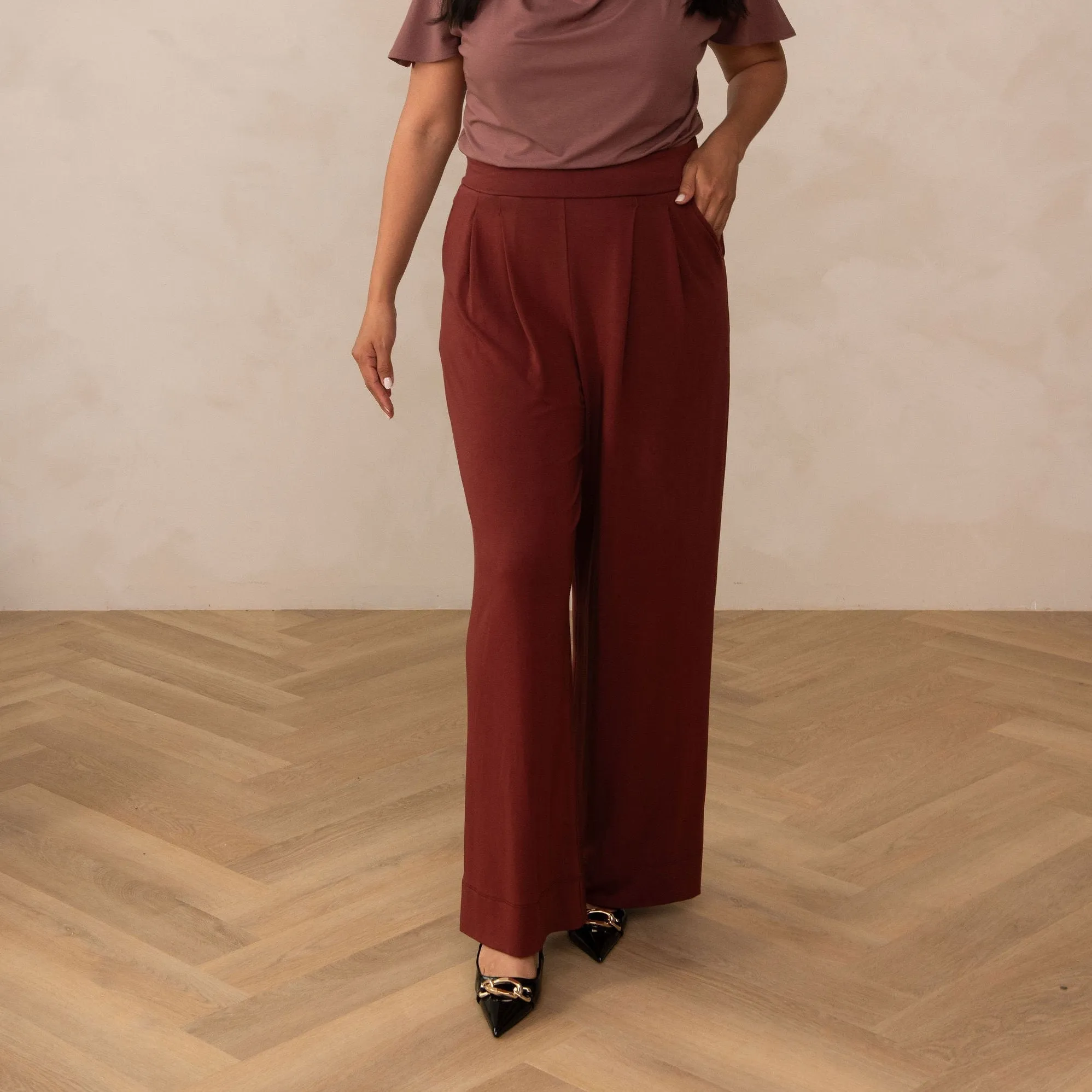 The Comfy Wide Leg Pant