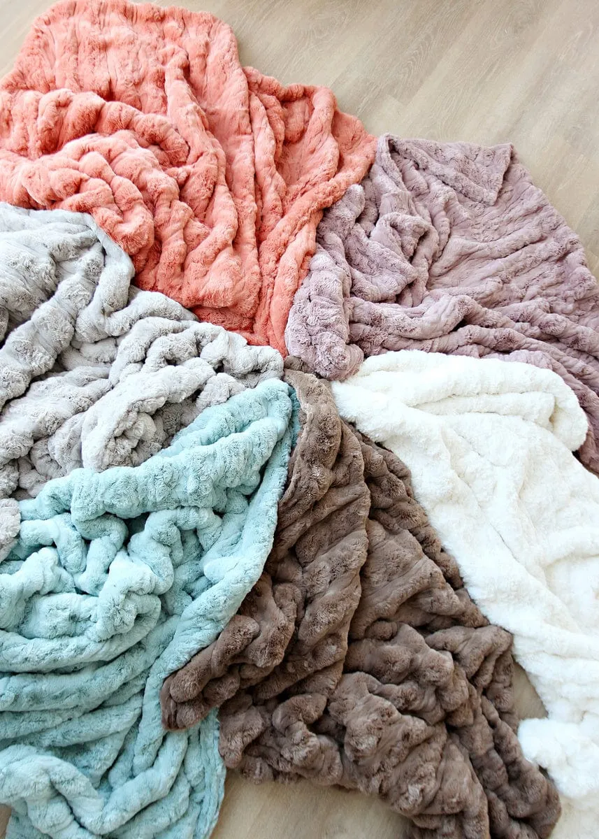 Ultra Sorbet Marshmallow Cream Blanket